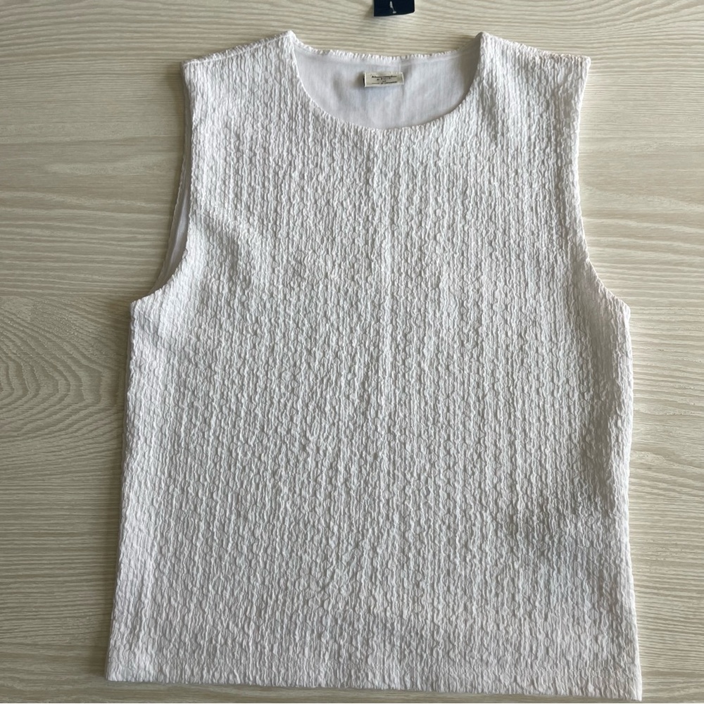 Abercrombie Texture Shell Tank Size M NWT - Picture 5 of 5